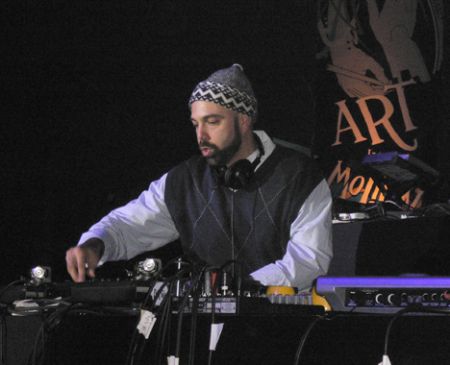 DJ_Numark_Hong_Kong_HP